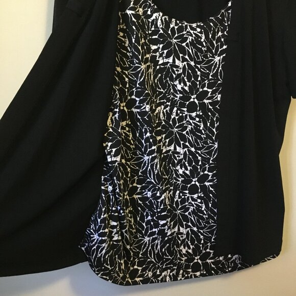 Tradition Made in Canada Black Open Short Sleeve Cardigan With Batik Shirt 2in1 - Picture 8 of 16